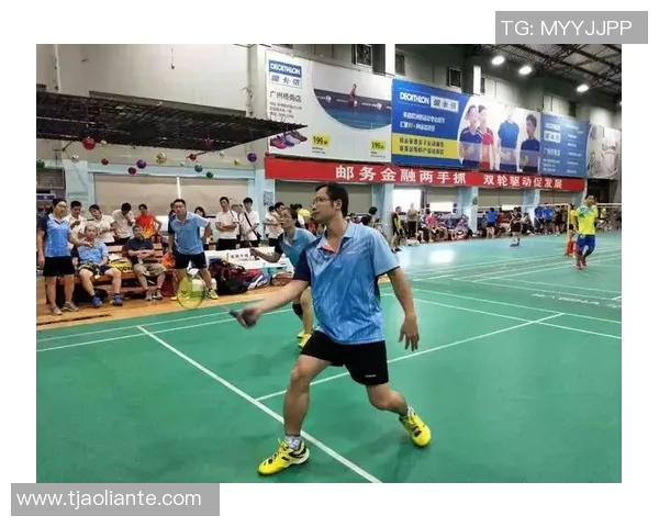 深圳羽毛球队的战术分析与控制能力的得失探讨