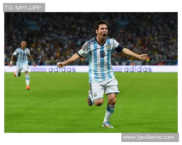 印度足球明星的励志电影揭示梦想与奋斗的真实故事